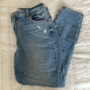 Abercrombie & Fitch. Curve Love Super Skinny Ankle High Rise. Size 29.